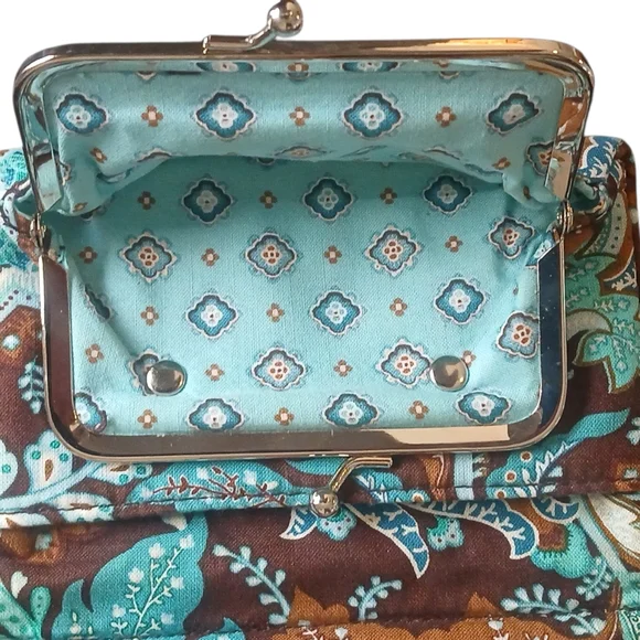 Vera Bradley- NWOT Turquoise and Brown Floral Wallet - Picture 4 of 13